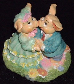 pig figurine pig figurine